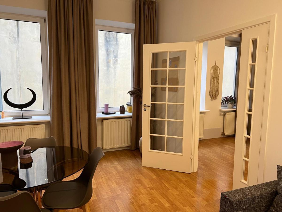 Maironis Apartment 3 Kaunas Exteriör bild